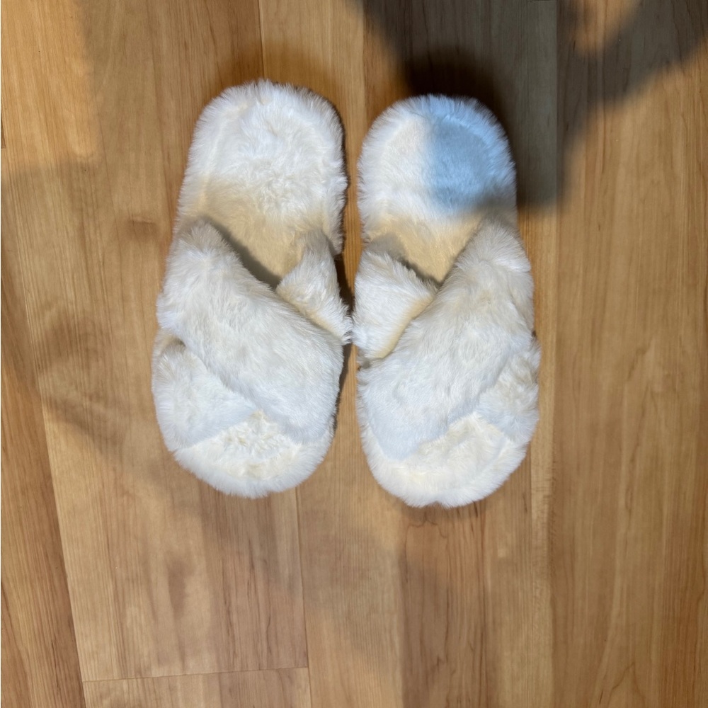 Never used white slippers